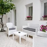 La Peonia Bed and breakfast