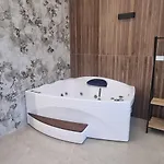 La Peonia 4*